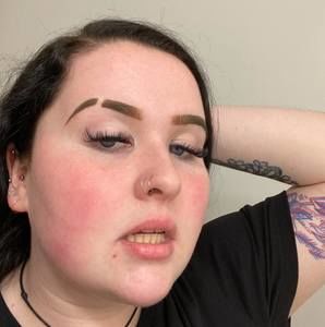 Meet your Posher, Marissa